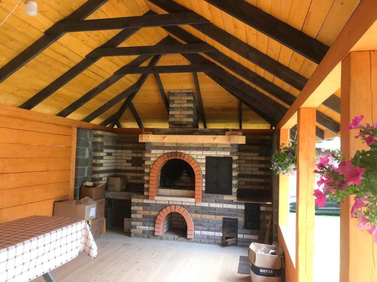Villa Золота Рибка Slavske Esterno foto